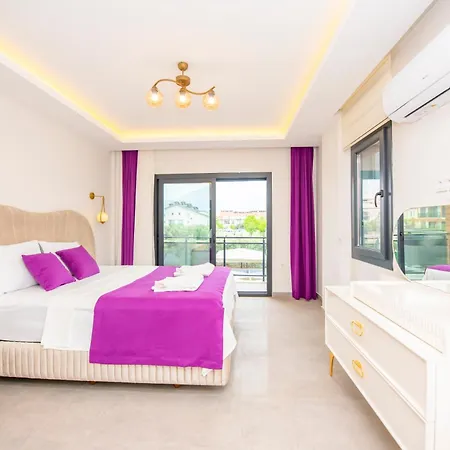 Tuna Villa